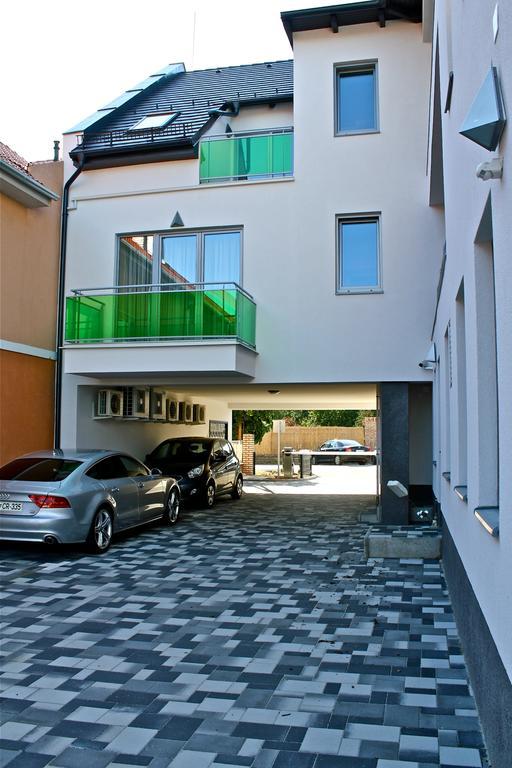 Olive Apartman Sárvár Eksteriør billede
